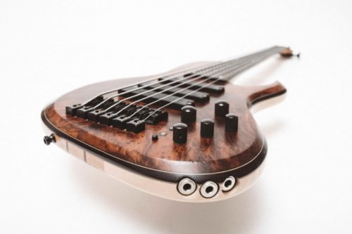 Janosch-Korell-E-Bass-Human Base-D
