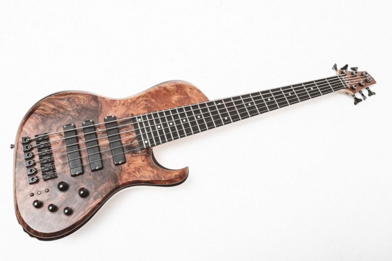 Janosch-Korell-Bass-Human Base-